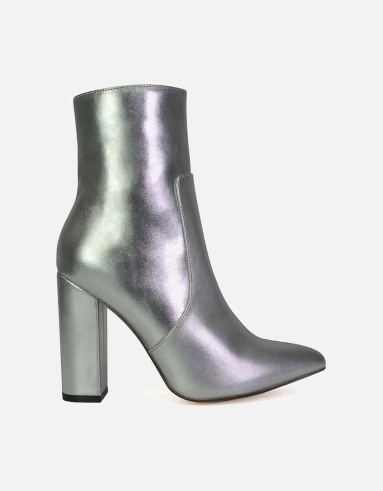 'Sugar' Block High Heel Zip-Up Ankle Boots With a Pointed Toe