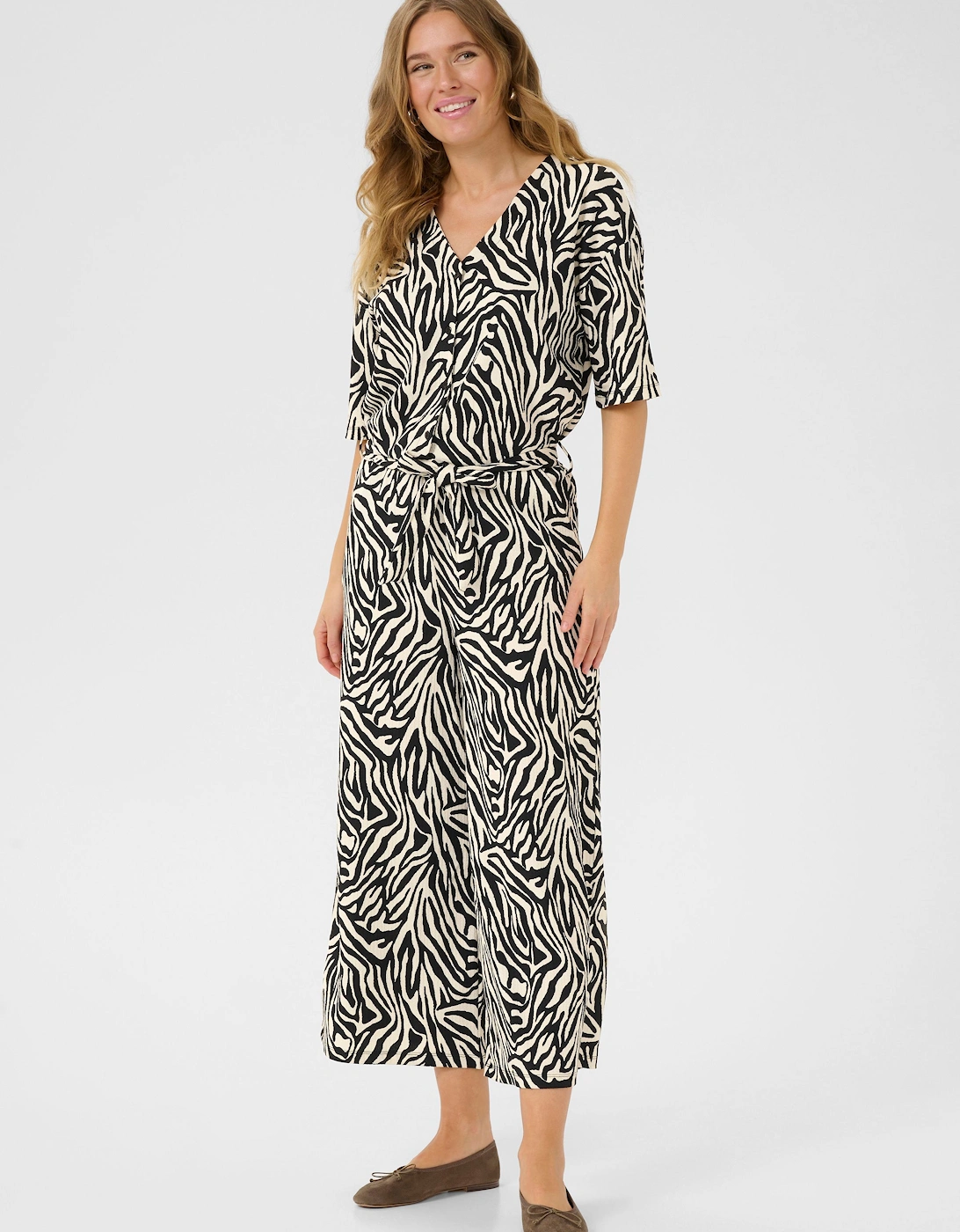 KAivanna V-Neck Cropped Jumpsuit., 2 of 1