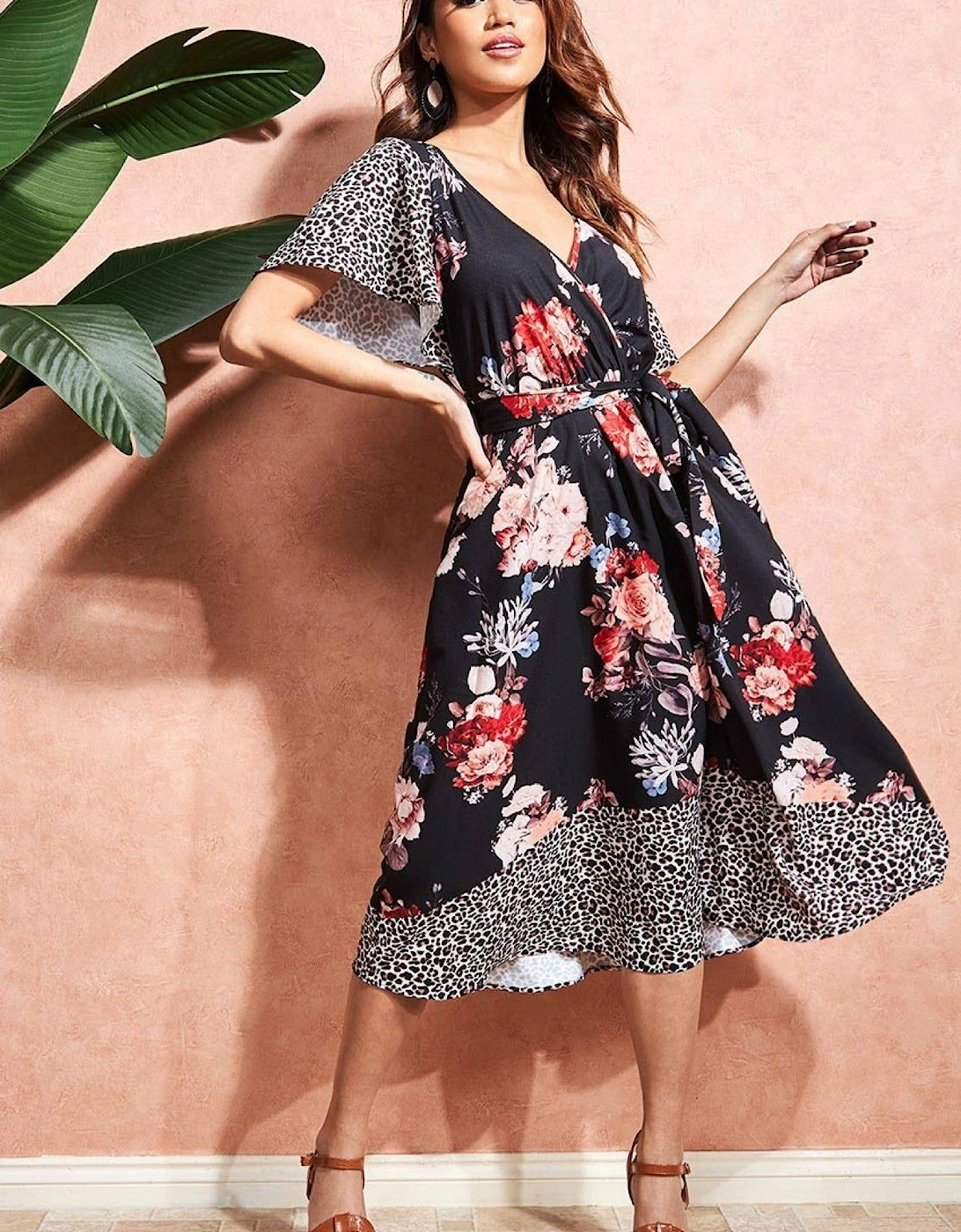 Flutter Sleeve Printed Midi Dress, 2 of 1
