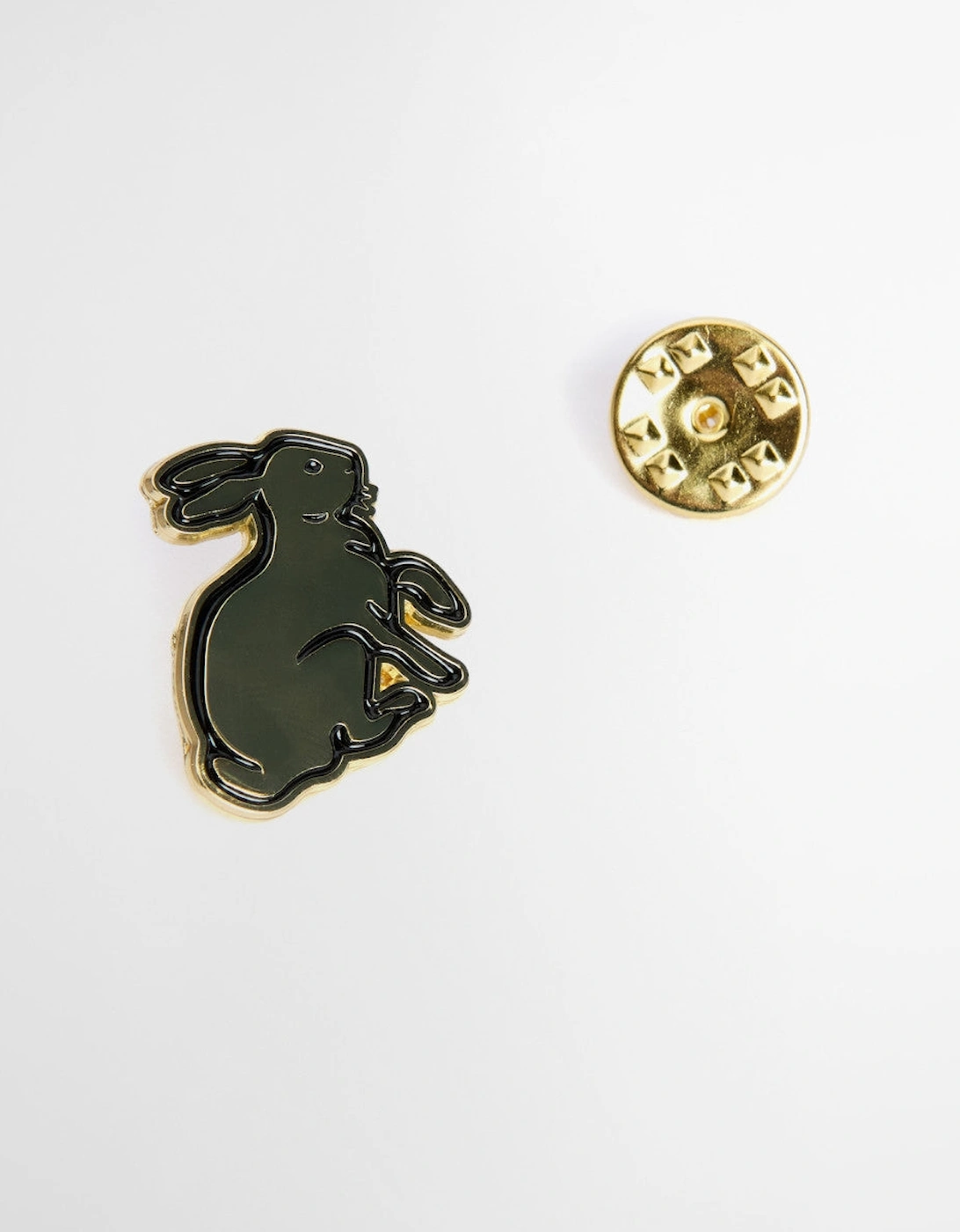 Barbour PS Pin Badge ME51  Rabbit