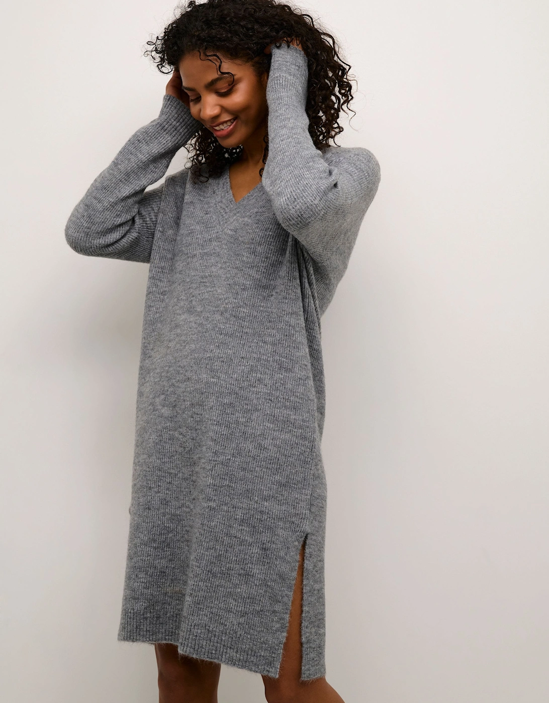 KAjuno V-neck Knee Length Knit Dress Striped, 2 of 1