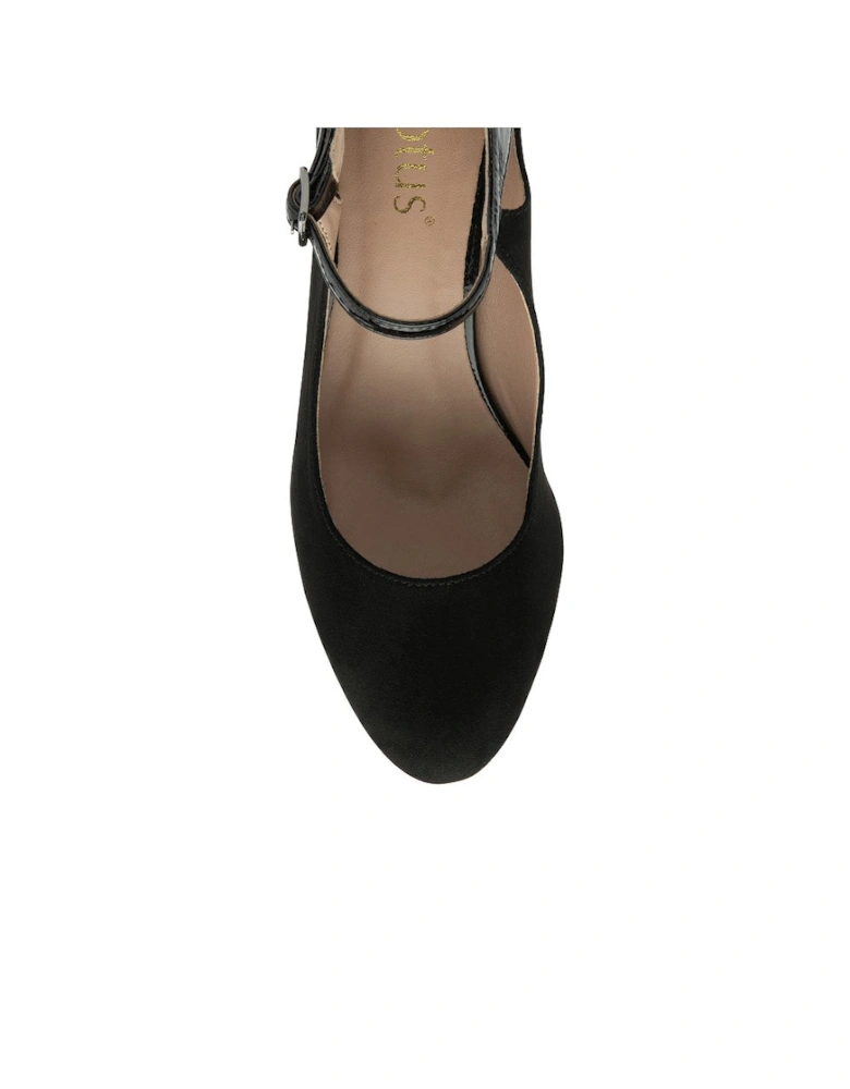Muri Womens Court Shoes