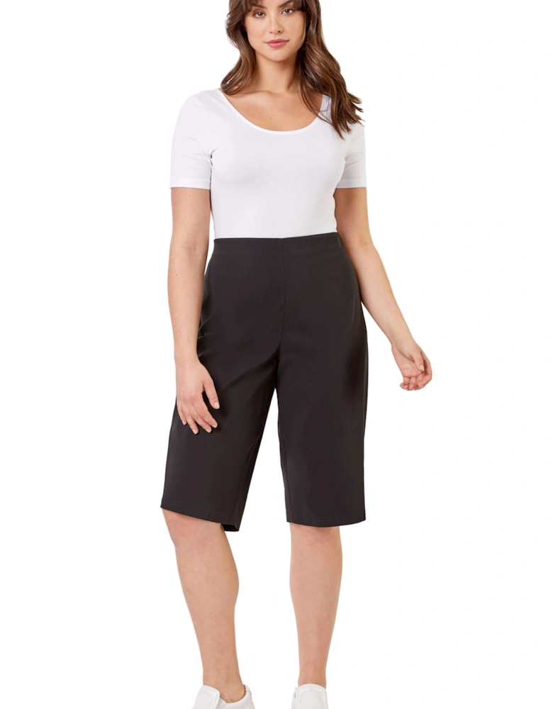 Curve Knee Length Elastic Waist Stretch Shorts
