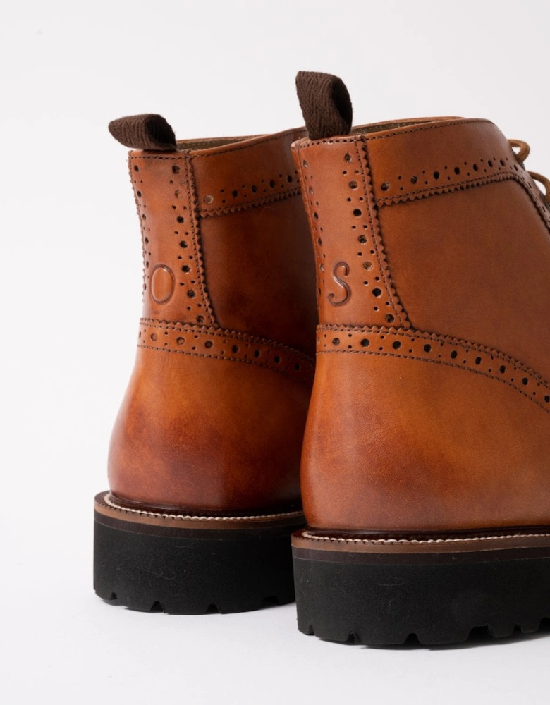 Milbrook Mens Antiqued Leather Brogue Boots - Tan