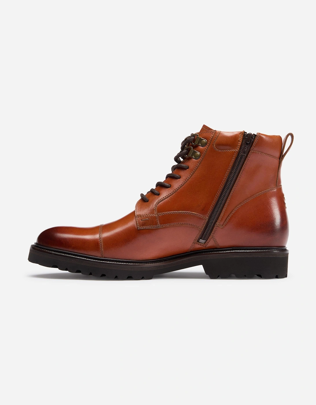 Runcorn Mens Antiqued Calf Leather Brogue Boots - Tan