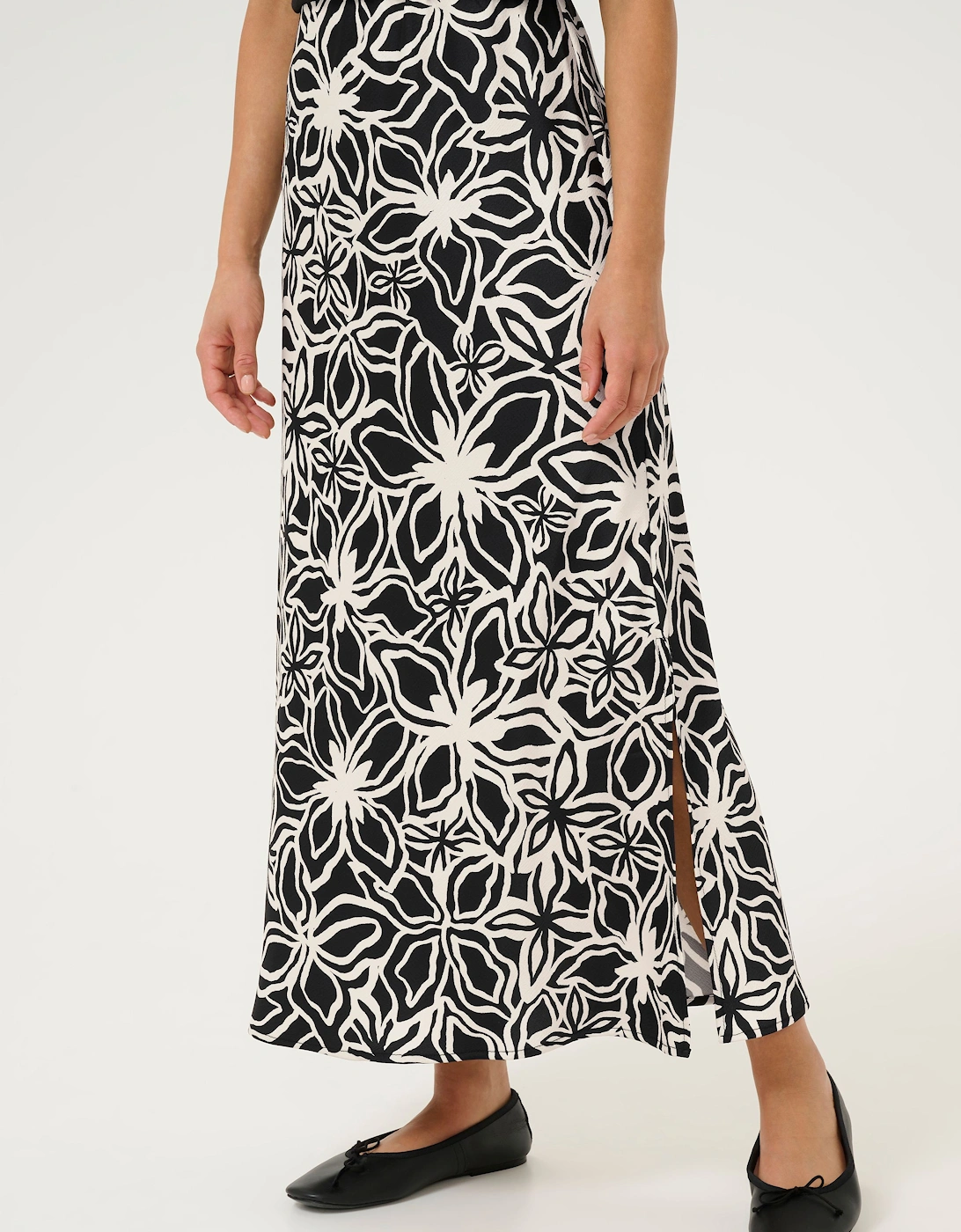 KAvera Floral Pattern Maxi Skirt Floral, 2 of 1