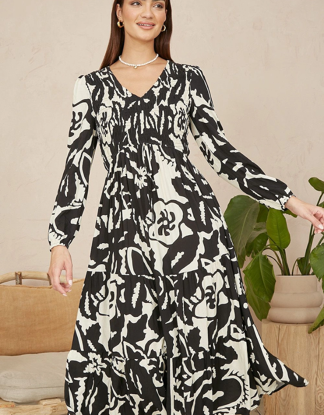 Black Abstract Print Ruched Midi Dress With Long Sleeves, 2 of 1