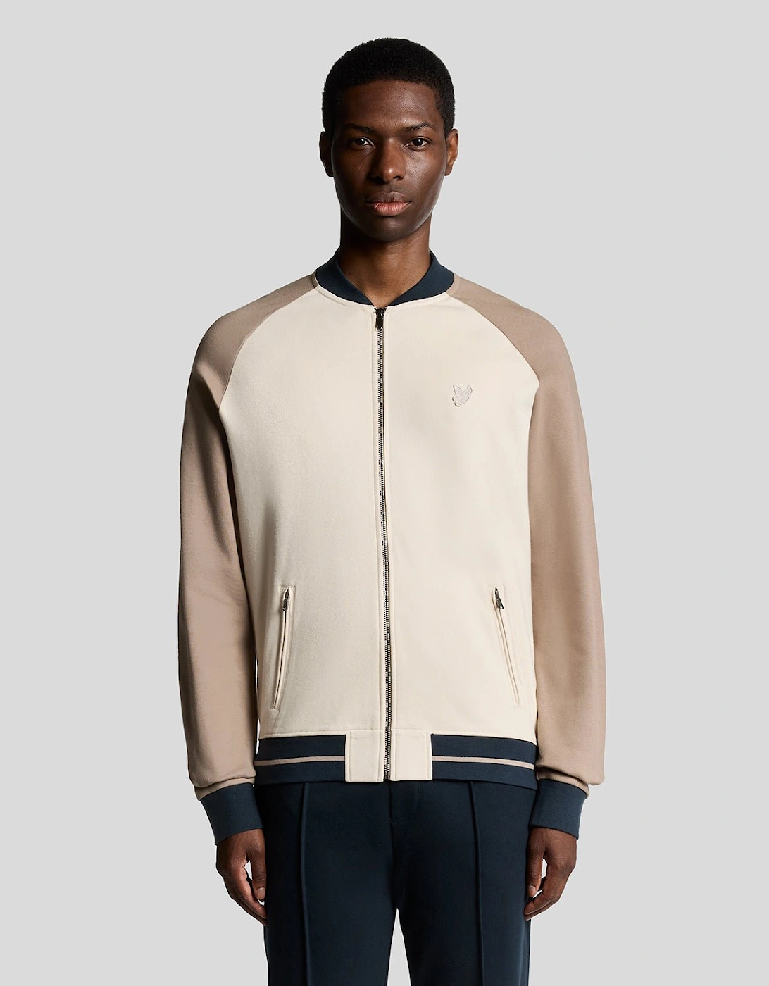 Lyle And Scott Men's Heavyweight Contrast Raglan Bomber - Cream - Size: 44/Regular