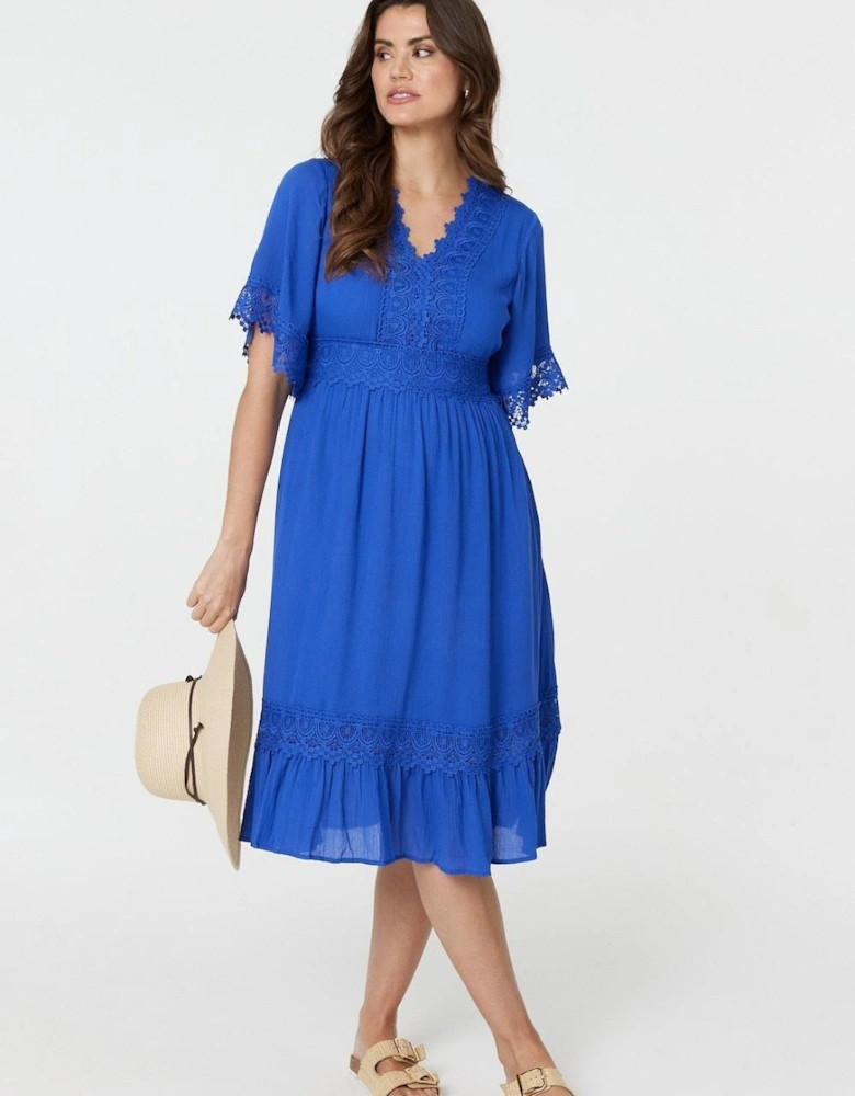 Lace Trim 3/4 Sleeve Midi Dress