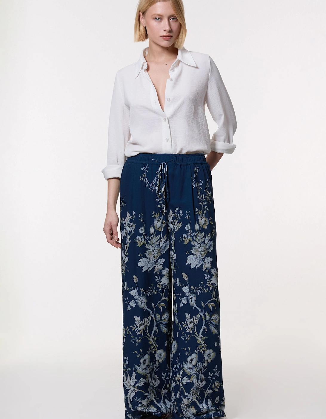 Floral Border Print Viscose Woven Wide Leg Trouser, 2 of 1