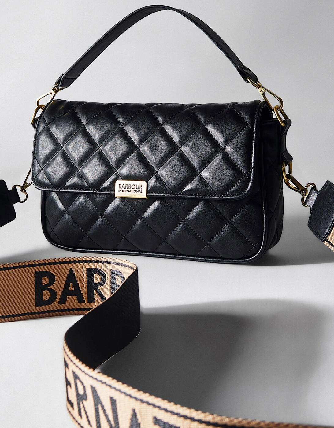 QUILTED SOHO Womens Crossbody Bag Black