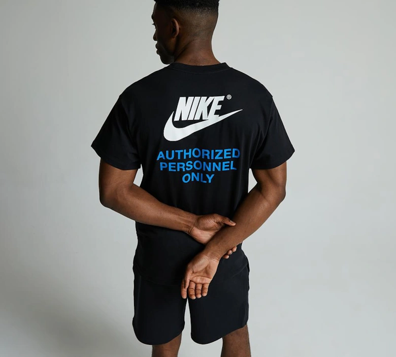 Sportswear Authorised T-Shirt & Short Set Black