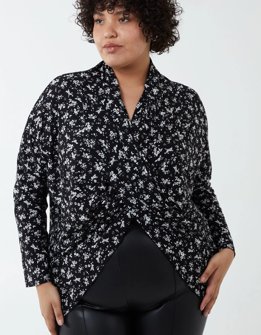 Curve Draped Dip Hem Top, 2 of 1