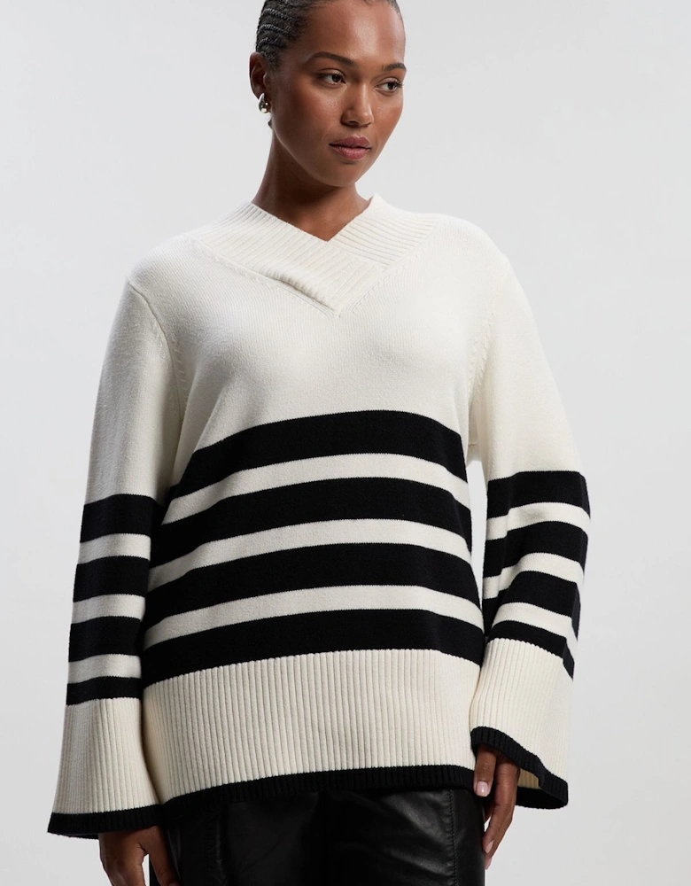 Plus Size Stripe V Neck Split Hem Knitted Jumper
