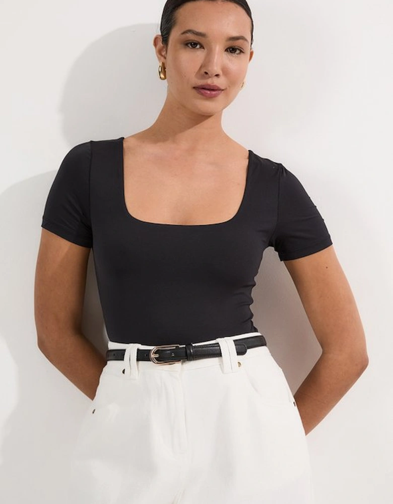 Contour Jersey Short Sleeve Scoop Neck Top