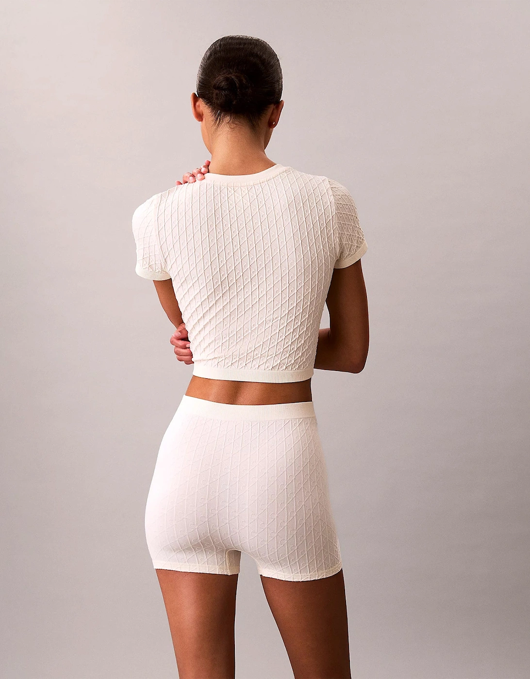 SEAMLESS TEE Womens Printed CK Knit T-Shirt Ivory