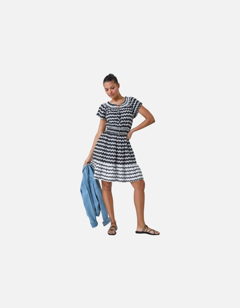 Zig Zag Border Print Shirred Dress
