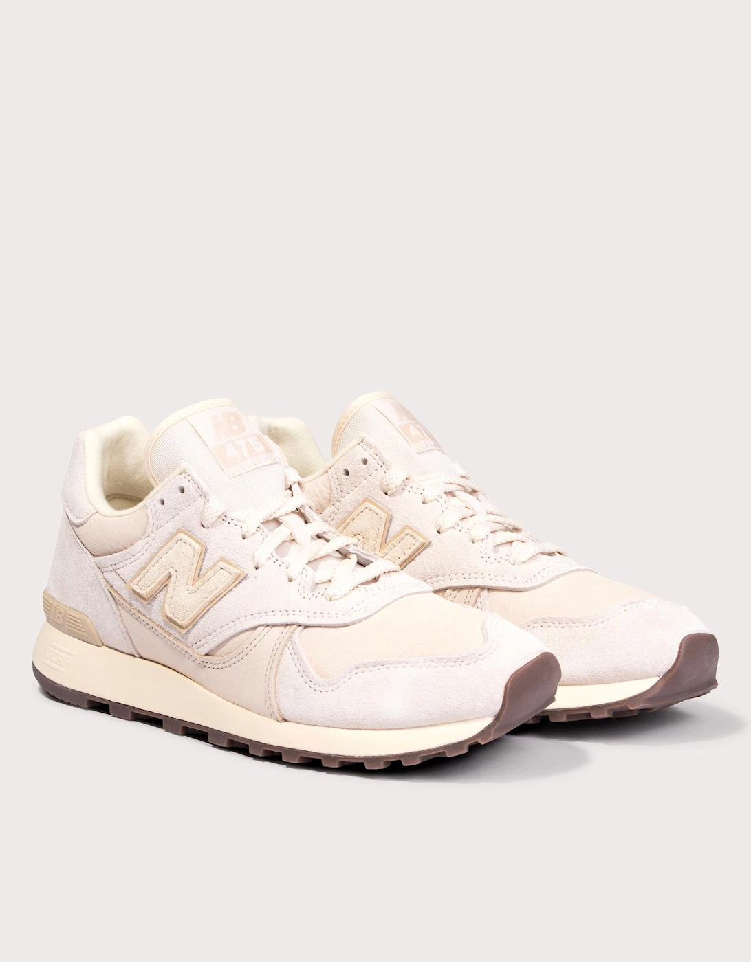 475 Sneakers