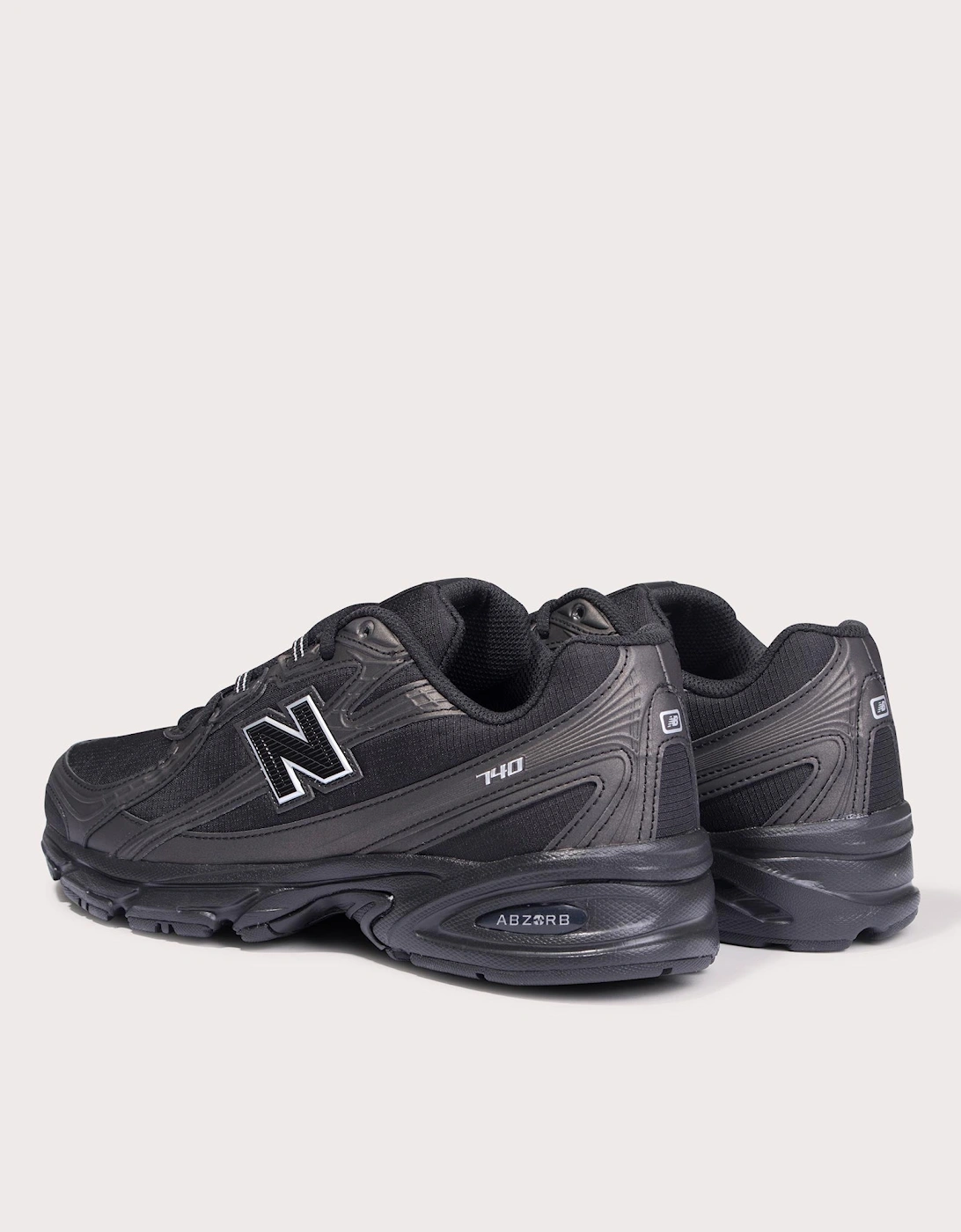 740 Sneakers