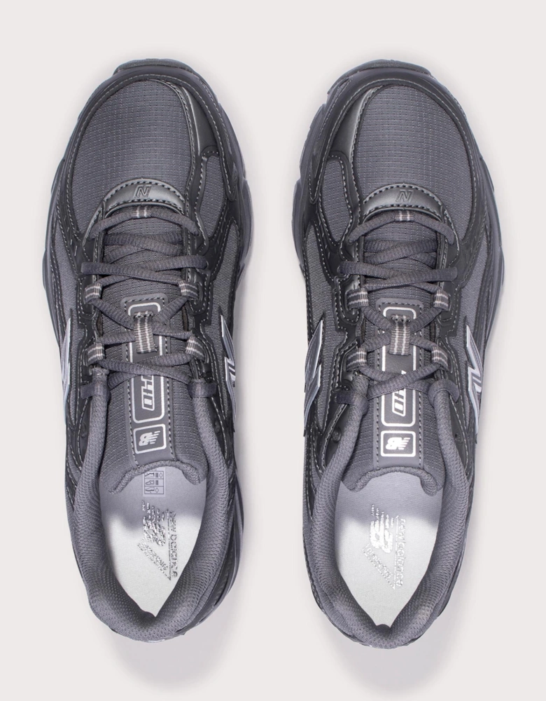 740 Sneakers