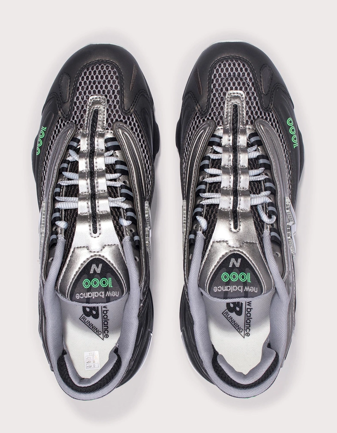 1000 Sneakers