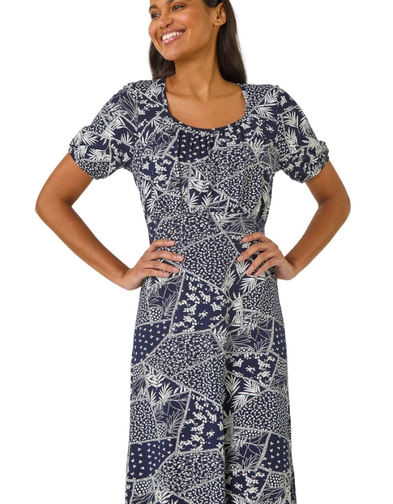 Patch Print Gathered Stretch Dress