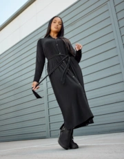 Thumbnail 1 of 1