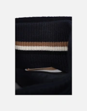 Thumbnail 6 of 6