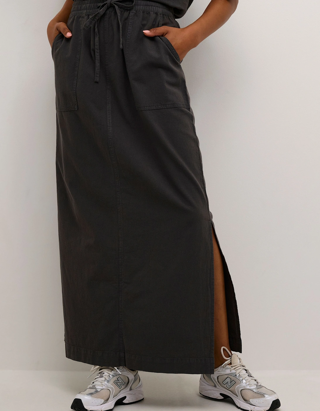 KAnaya Elastic Waist Pockets Maxi Skirt Plain, 2 of 1