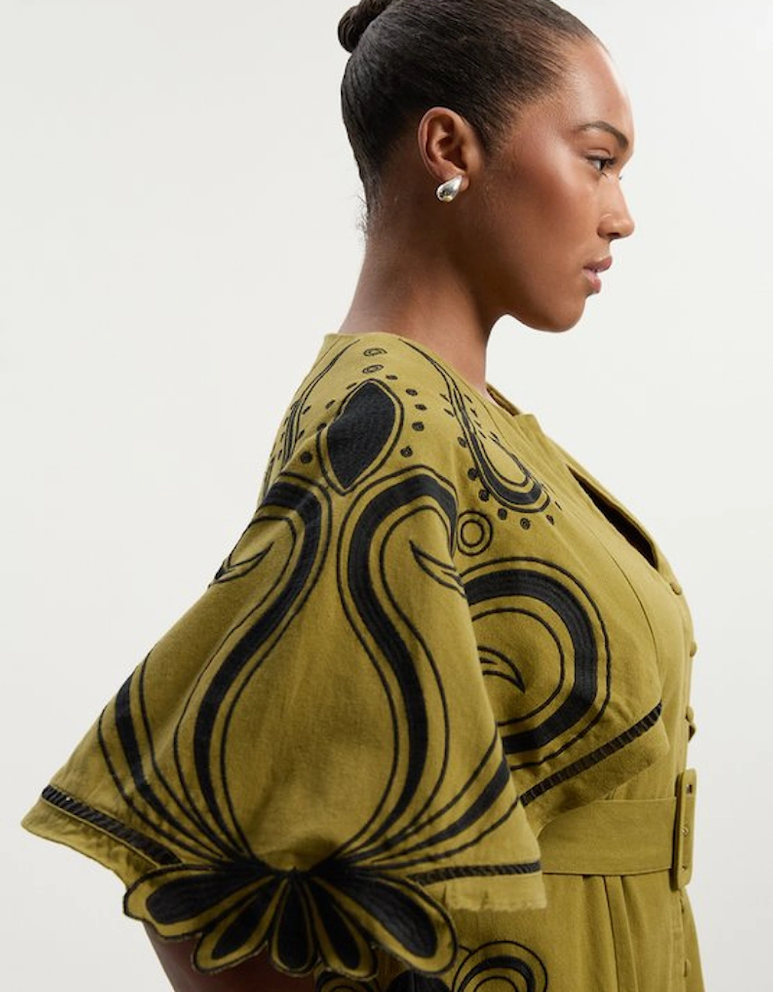 Plus Size Baroque Embroidered Cape Sleeve Twill Woven Maxi Dress