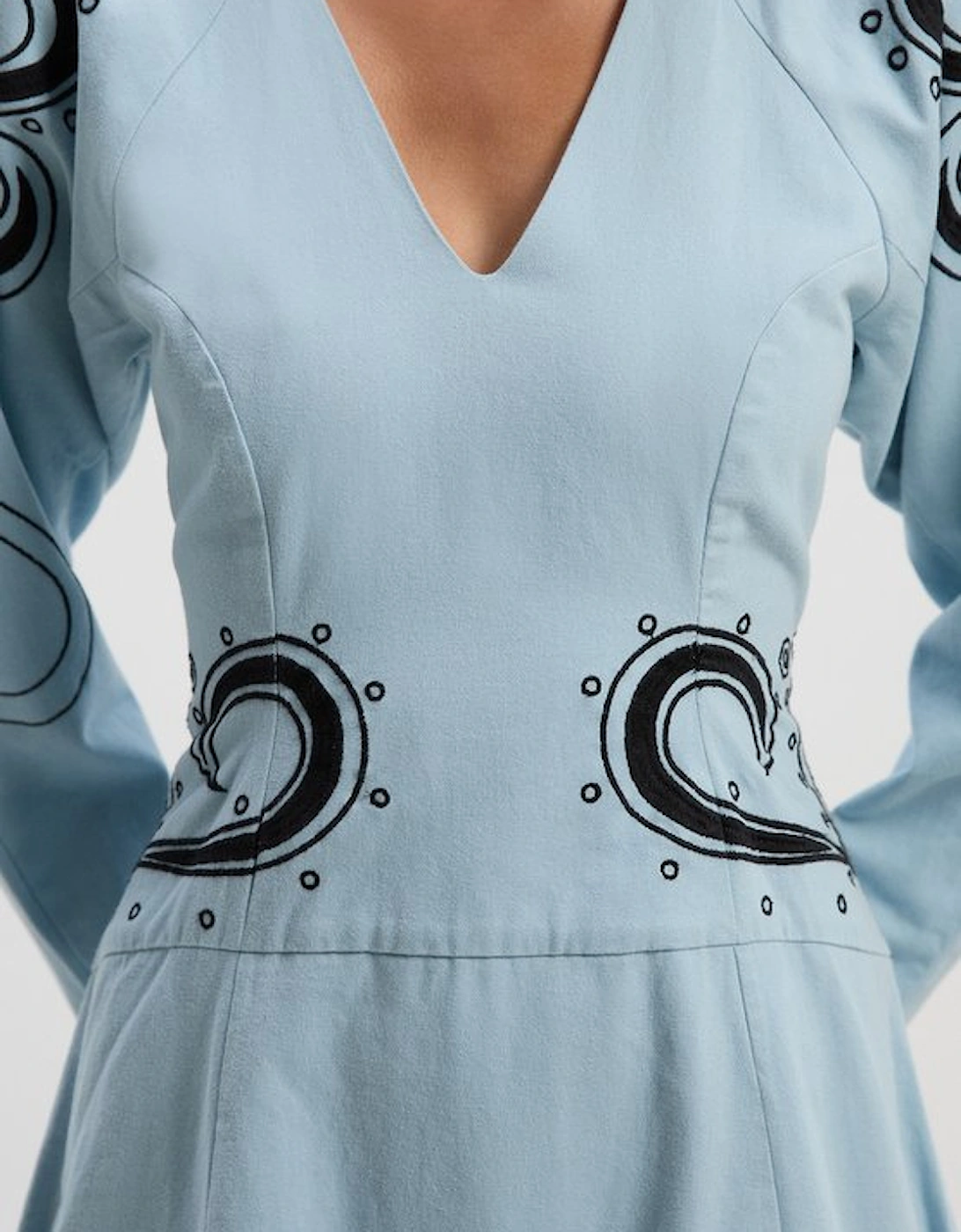 Petite Baroque Embroidered Long Sleeve Twill Woven Midi Dress