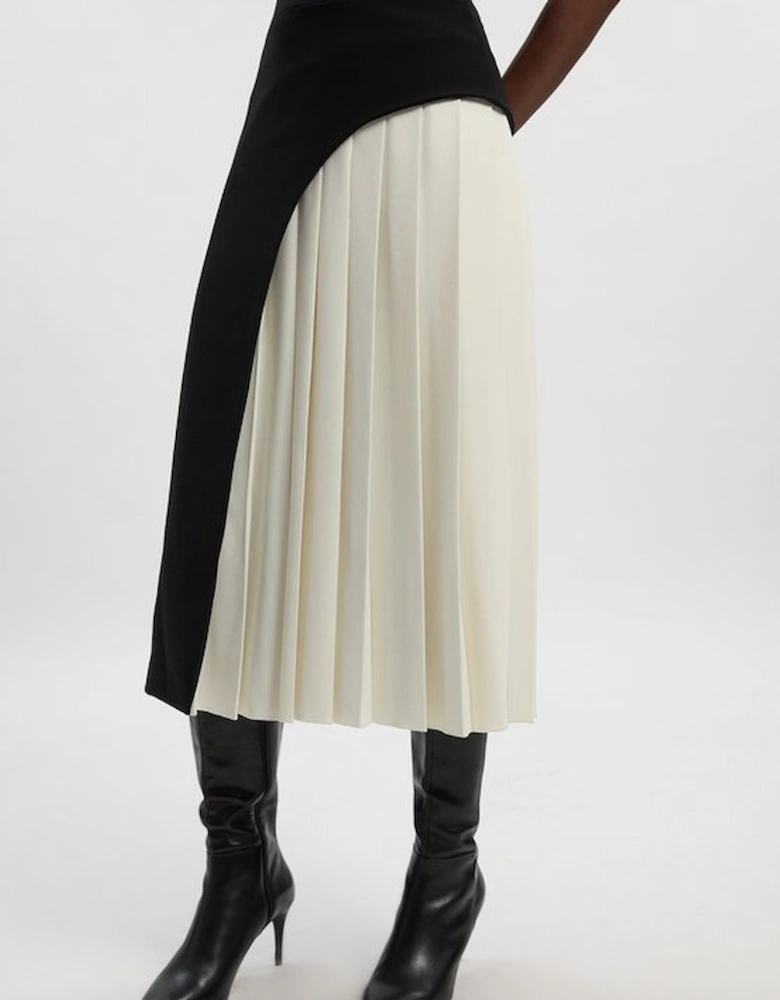 Tailored Buckle Detail Pleated Midi Skirt