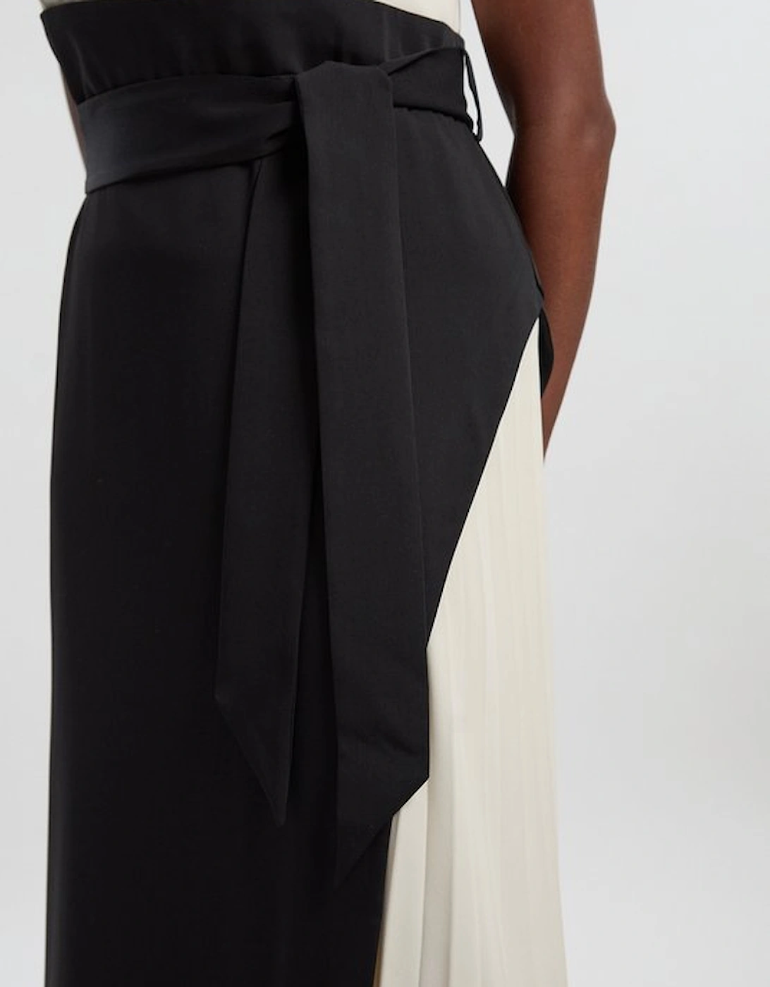 Plus Size Soft Tailored Colour block Side Pleated Midi Dress