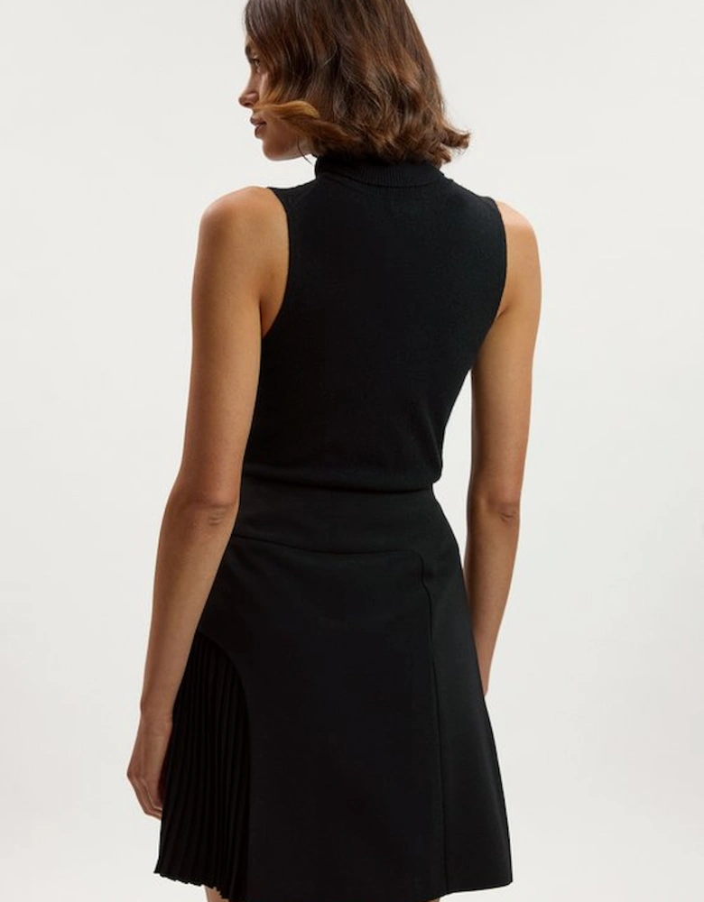 Tailored Buckle Detail Pleated Mini Skirt