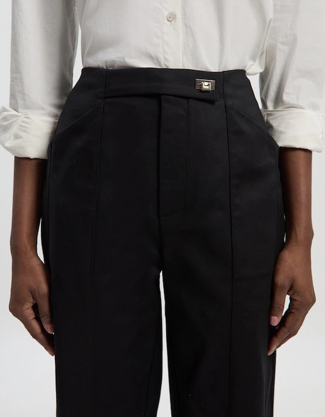 Techno Barrel Leg Woven Trousers