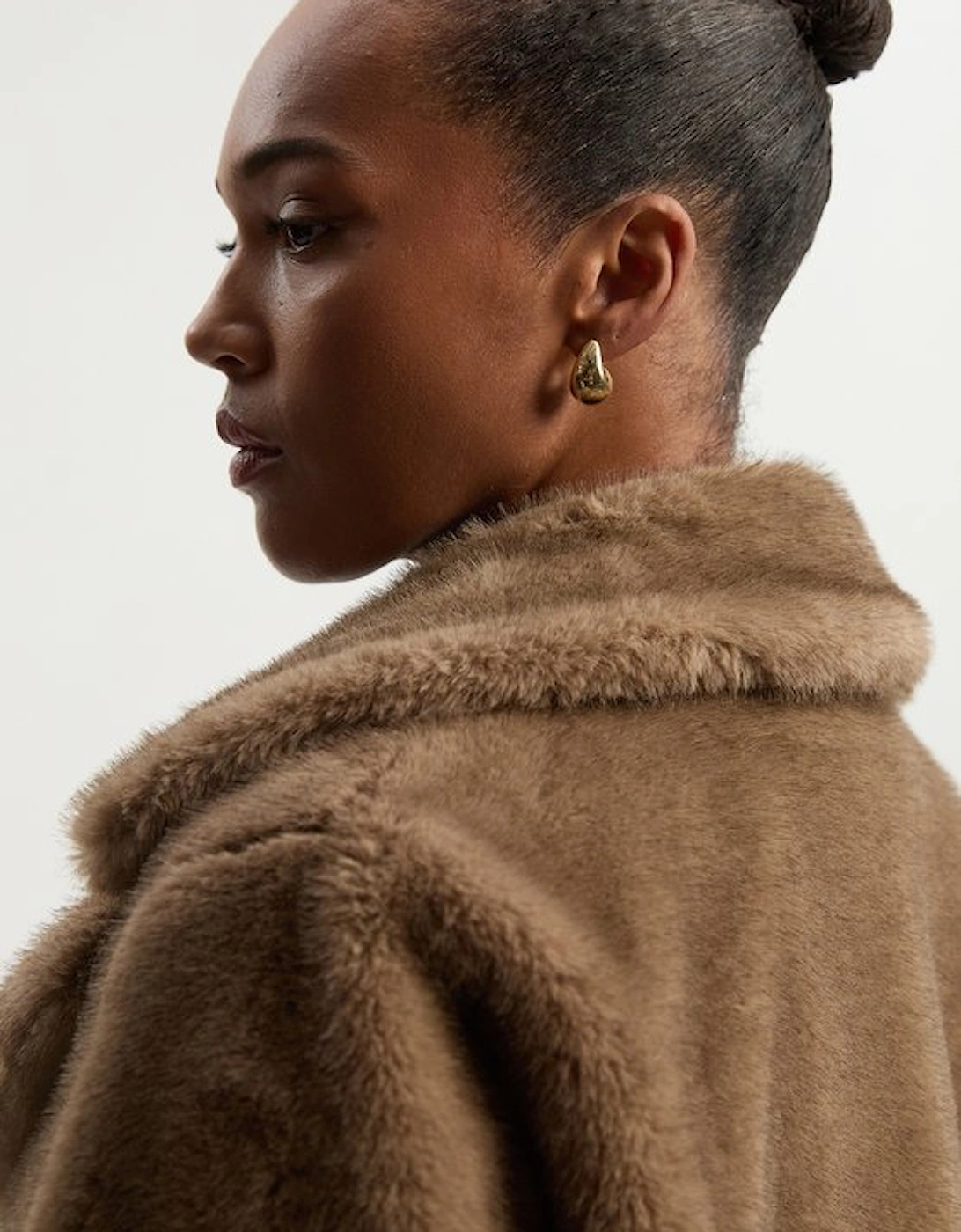 Plus Size Faux Fur Cropped Jacket