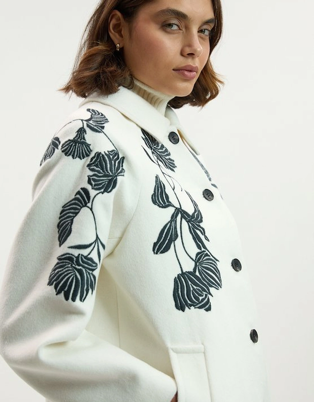 Brushed Wool Placed Embroidery Tailored Midi Coat