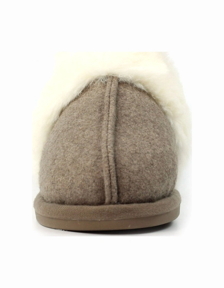 Ember III Womens Boxed Slippers