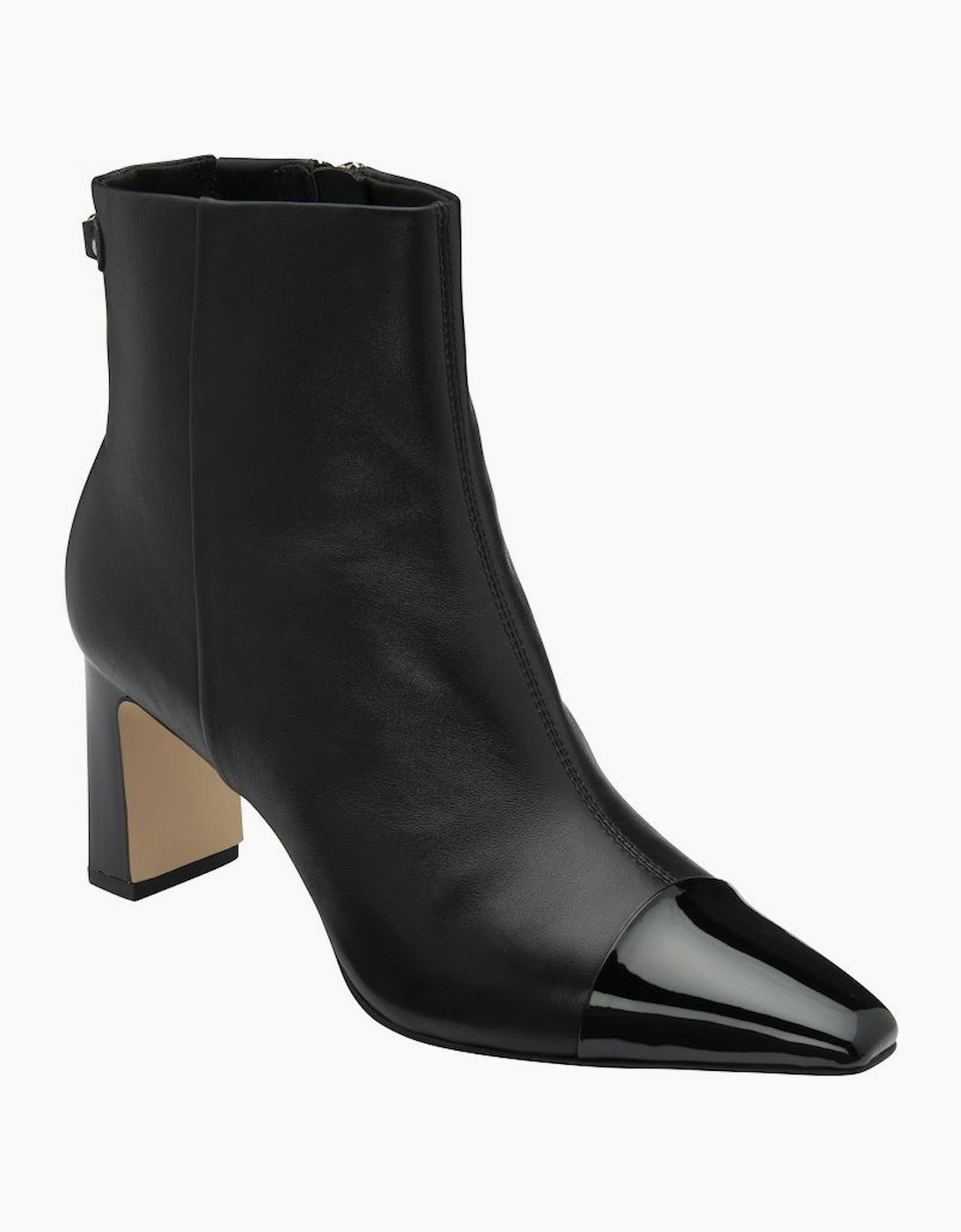Lotus Women's Black Leather 'Danni' Pointed-Toe Boots Size 8 - Image 2
