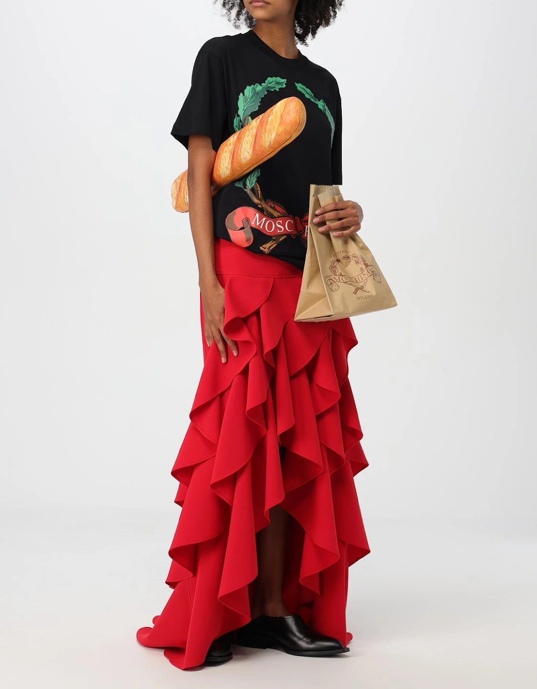 Laurel Wreath Graphic Tee