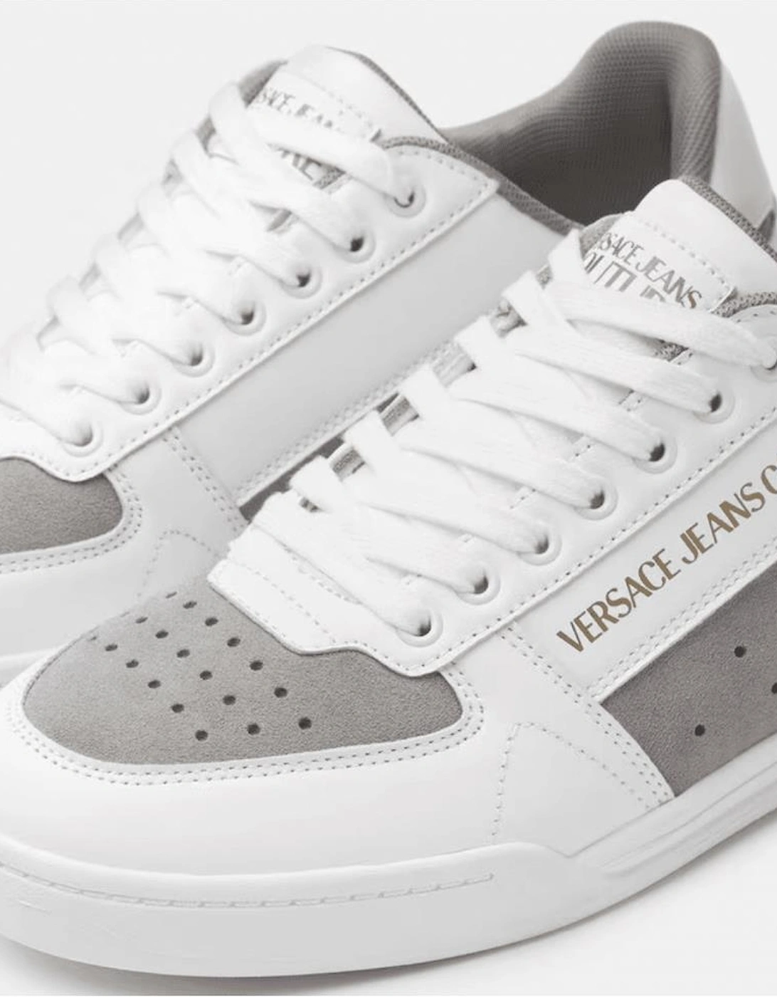 Brooklyn Gold Logo Low-Top Suede White/Grey Trainers