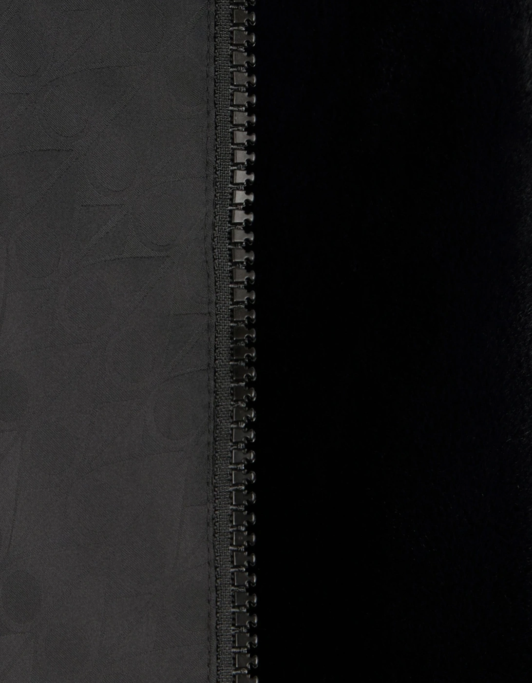 Borden Mono Bunny Jacket Black