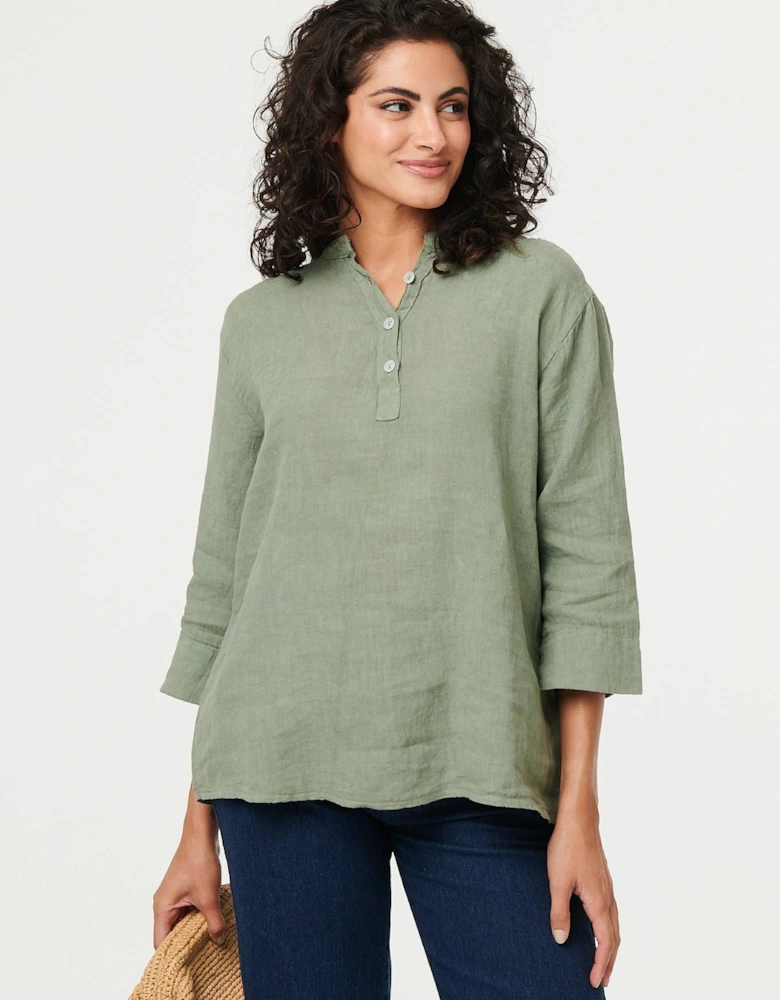 Relaxed 3/4 Sleeve Button Neck Blouse