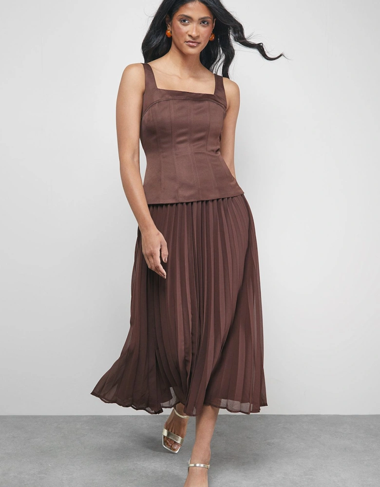 Satin Fitted Bodice Chiffon Pleated Skirt Midi Dress