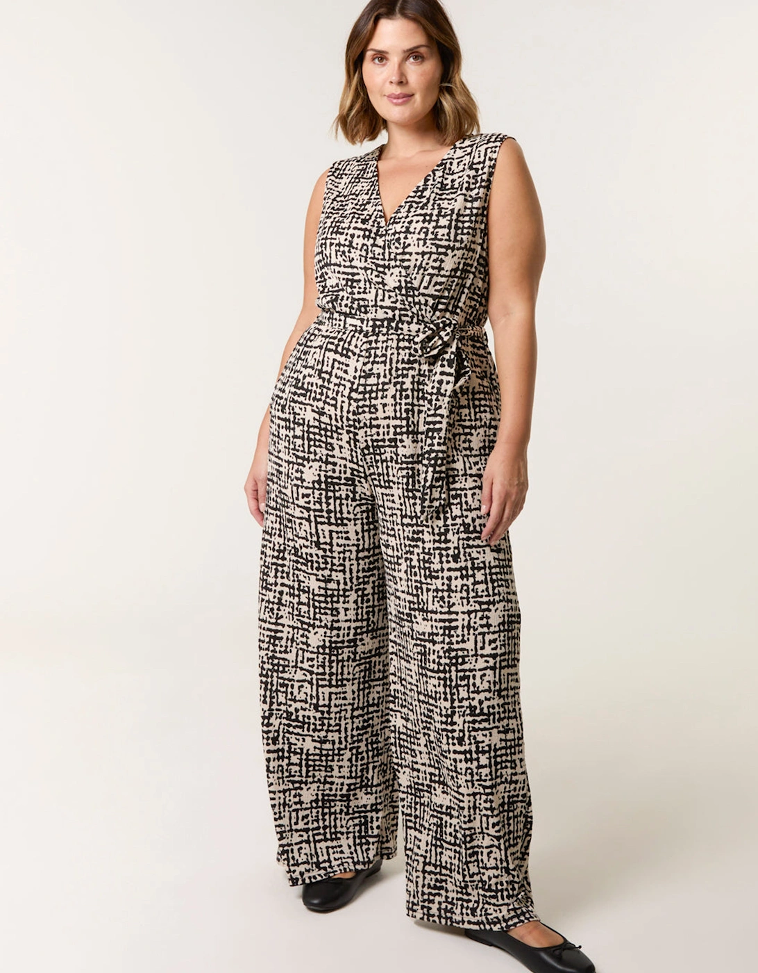 Multi Curve Sleeveless Belted Jumpsuit, 2 of 1