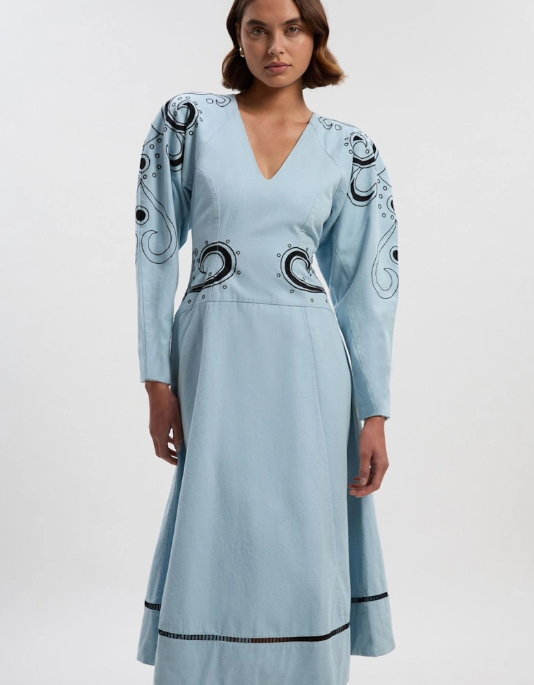 Petite Baroque Embroidered Long Sleeve Twill Woven Midi Dress