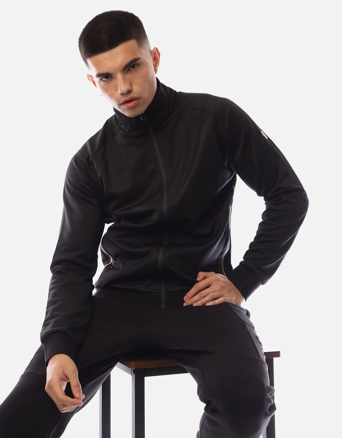 Obsidian Track Top