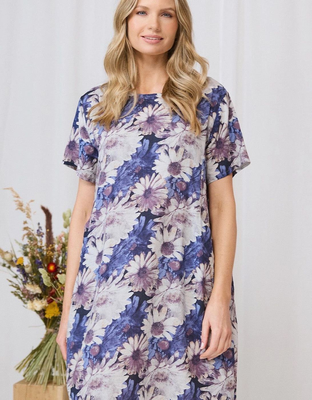 Floral Short Sleeve Knee Length Shift Dress, 2 of 1