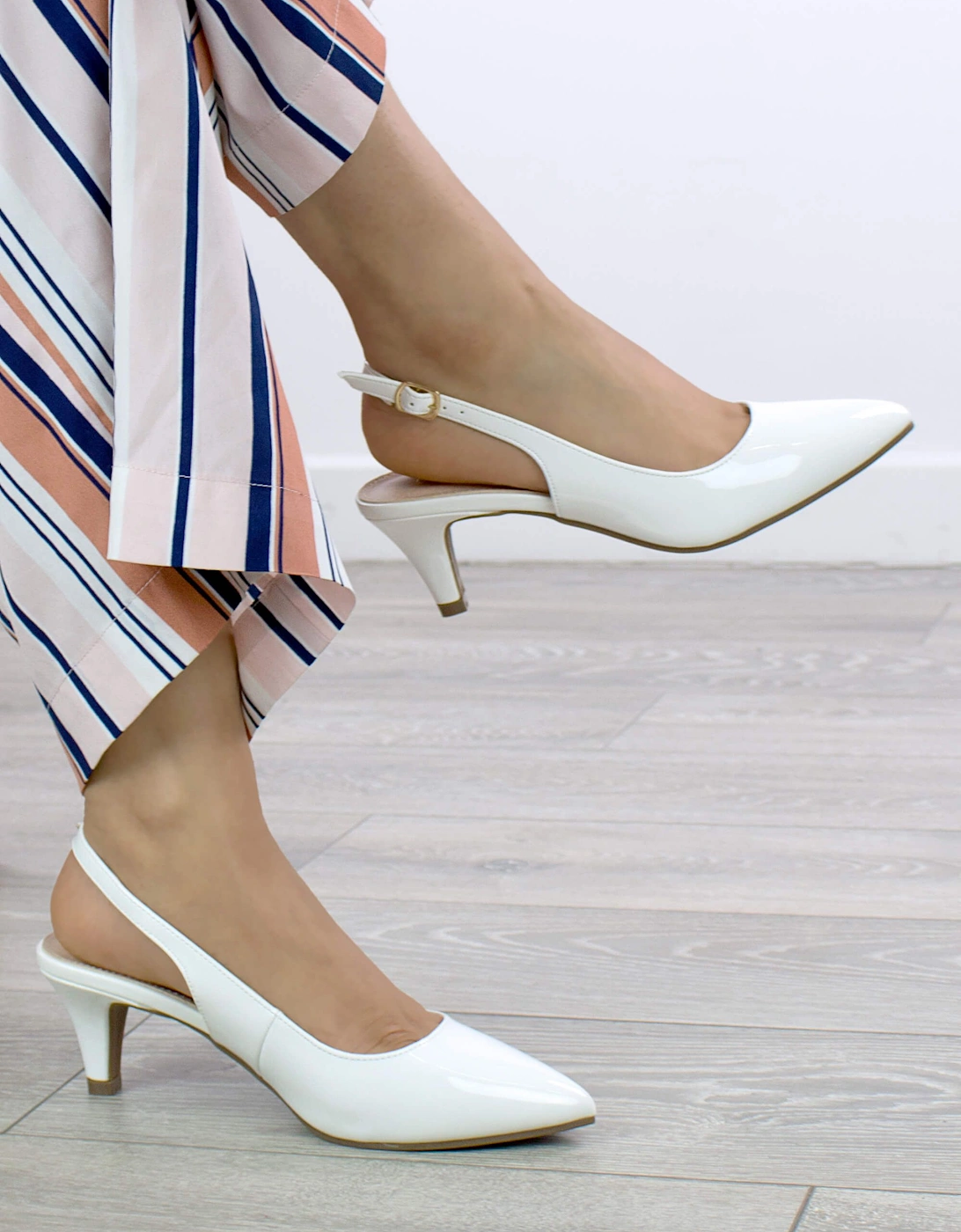 Mid Slim Heel Pointed Toe Slingback 50s Patent Court Shoes, 2 of 1