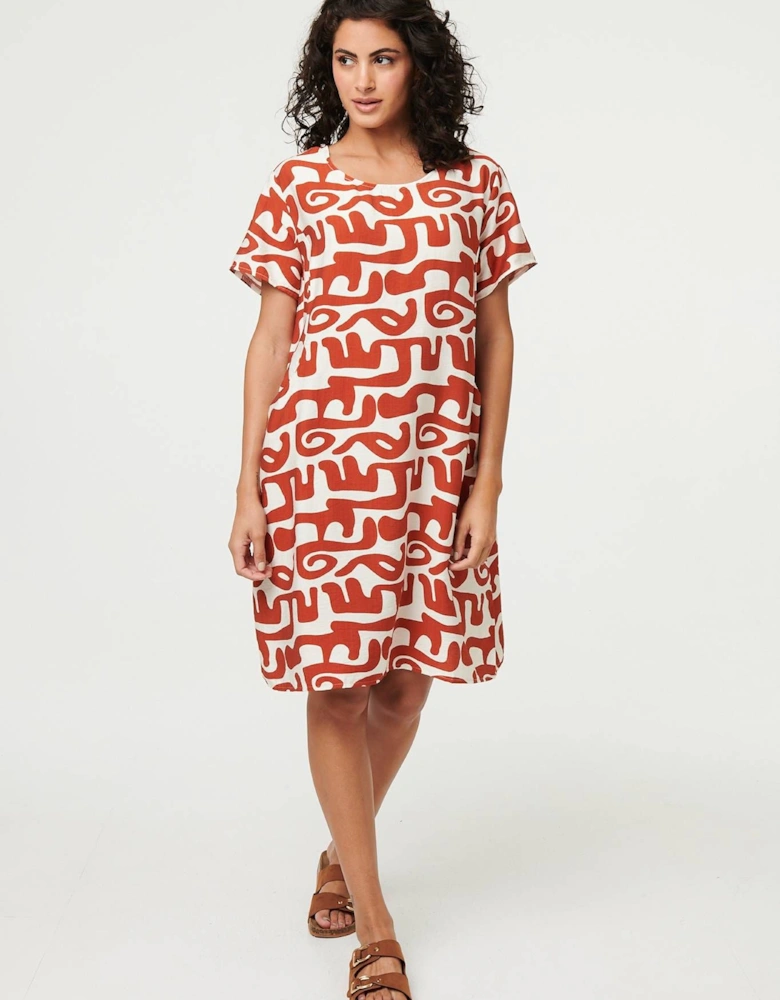 Abstract 1/2 Sleeve Knee Length Dress